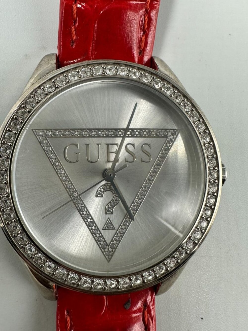 Guess Watch Women Silver Tone Logo Dial 36MM Red Leather Band New Battery